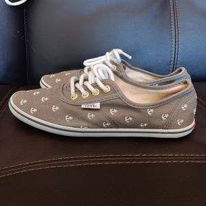 Vans Low top lace up taupe sneakers women's size 5.5 shoes gray brown anchors